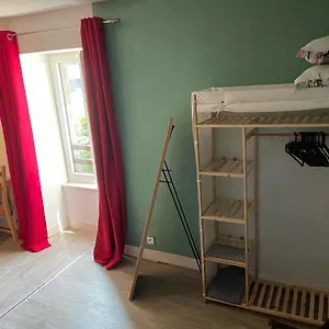 https://studio-tout-equipe-centre-ville-dol-de-bretagne.inbrittany.com