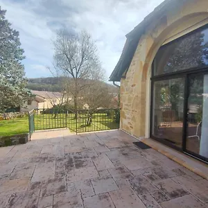 https://grange-renovee-au-coeur-de-figeac.midi-pyreneeshotels.com